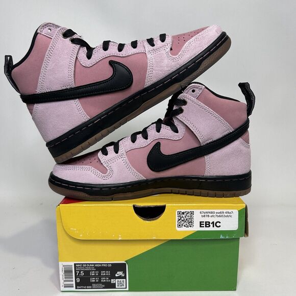 Nike KCDC x Dunk SB High “20th Anniversary” 2024 - Picture 3 of 5